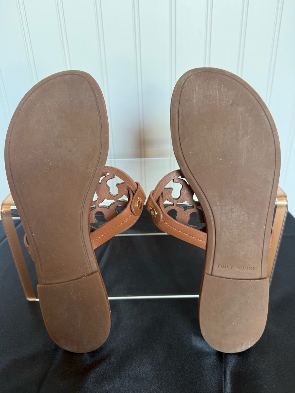 Tory Burch Miller Leather Logo Thong Sandals Brown Cognac Size 9M - Picture 3 of 10